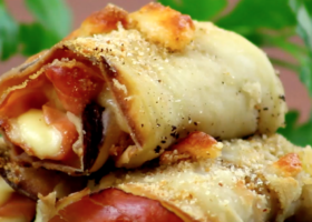 Rotolini di melanzane speck e scamorza